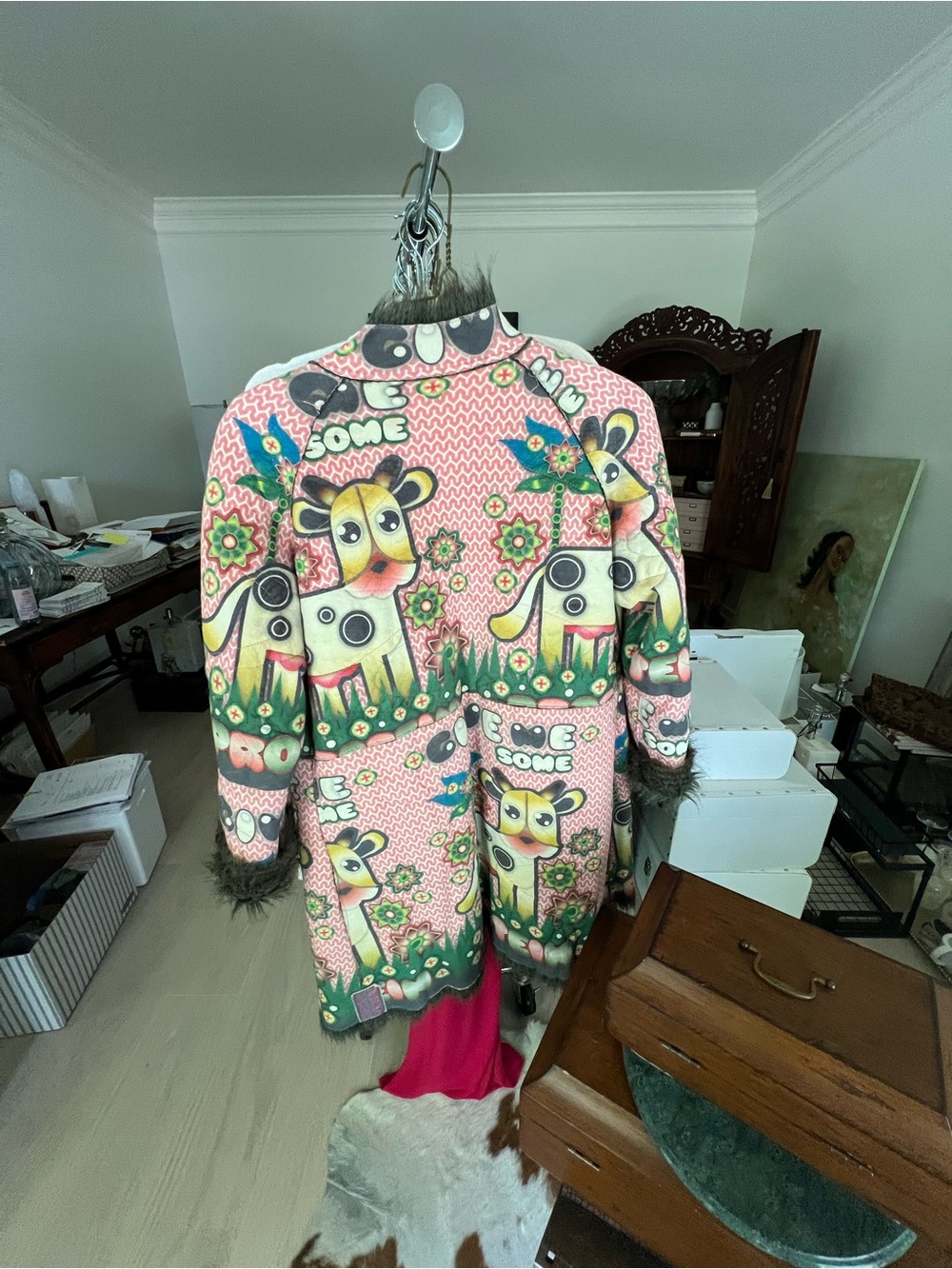Women’s Custo Barcelona Mid Length faux SHEERLING coat. size 40